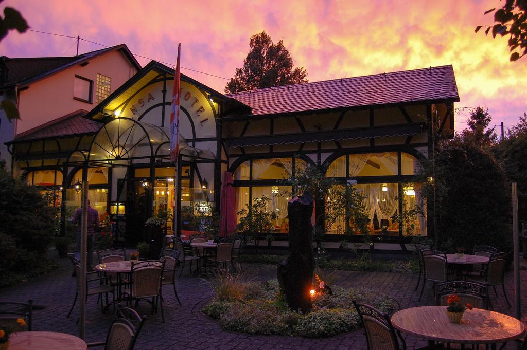 Hansa Hotel Мендіґ Екстер'єр фото