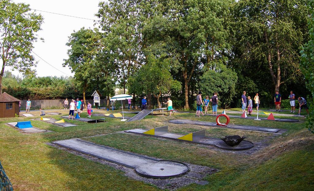 Hansa Hotel Мендіґ Екстер'єр фото