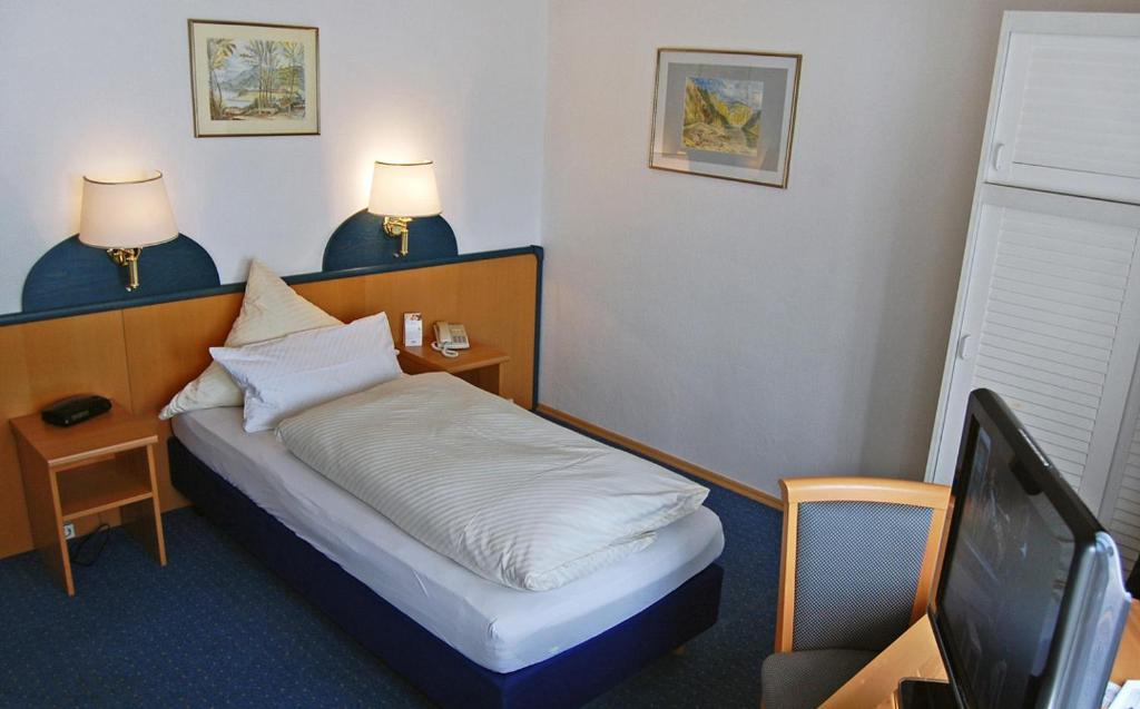 Hansa Hotel Мендіґ Номер фото